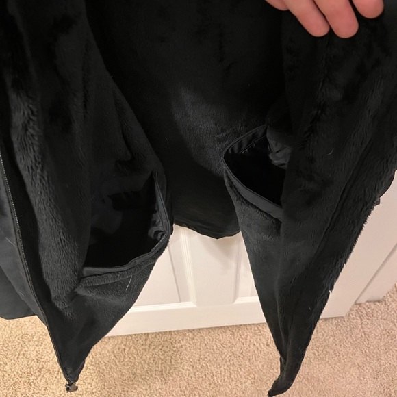 Duluth Trading Co. (Large) Parka Coat w/Fake Fur - Picture 4 of 5